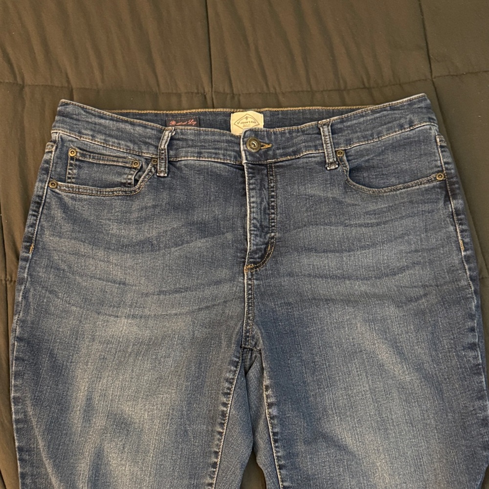 St. John's Bay Women's Skinny Jeans in Medium Blue Wash